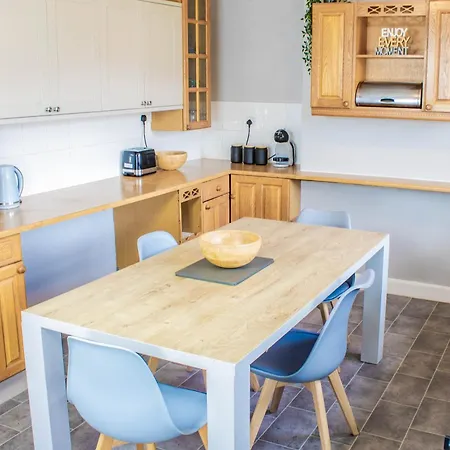 Appartement Spacious 3-bed House In Near & Centre With Free Parking & Wifi York