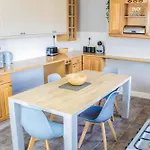 Spacious 3-bed House In Near & Centre With Free Parking & Wifi * York