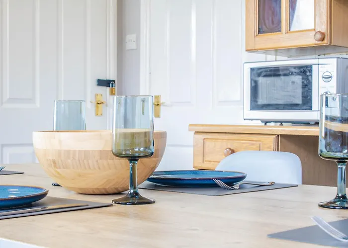 Appartement 3 Bed House - Free Parking - 10 Minutes To Centre - Perfect For Families, Contractors And Relocators - Long Rates Available York